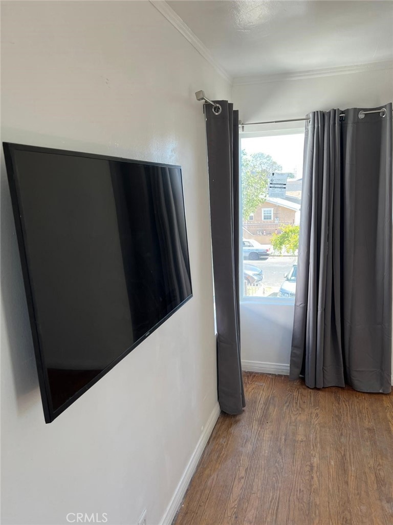 1205 W 57th St, Los Angeles, CA 90037 - photo 1