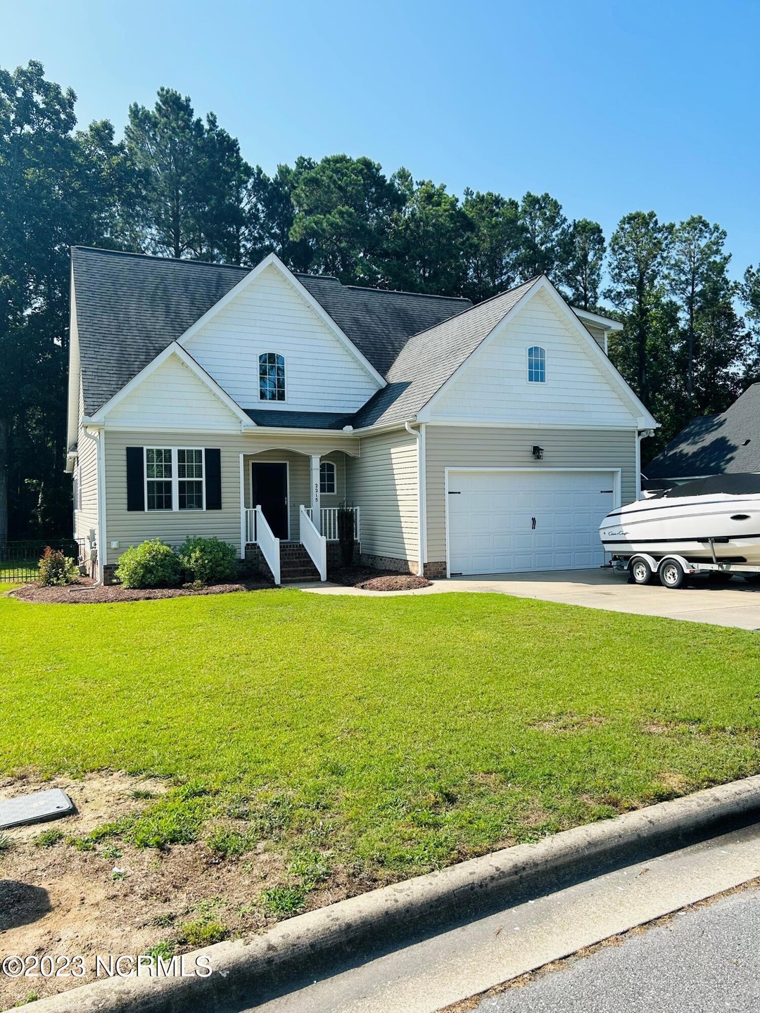 2215 Franklin Dr, Winterville, NC 28590 - photo 1