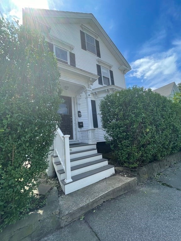 35 Green St unit 1, Woburn, MA 01801 - photo 1