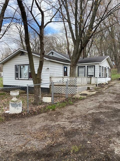 5123 N 225 W, La Porte, IN 46350 - photo 1