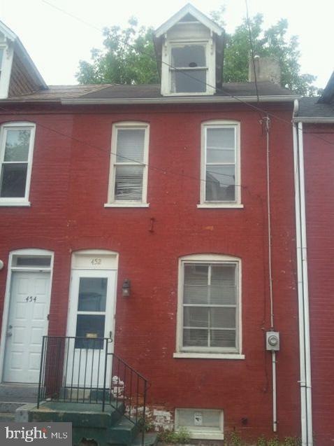 452 Atlantic Ave, Lancaster, PA 17602 - photo 1