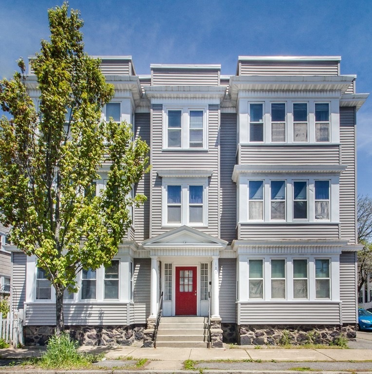 121 Johnson St unit 3R, Lynn, MA 01902 - photo 1