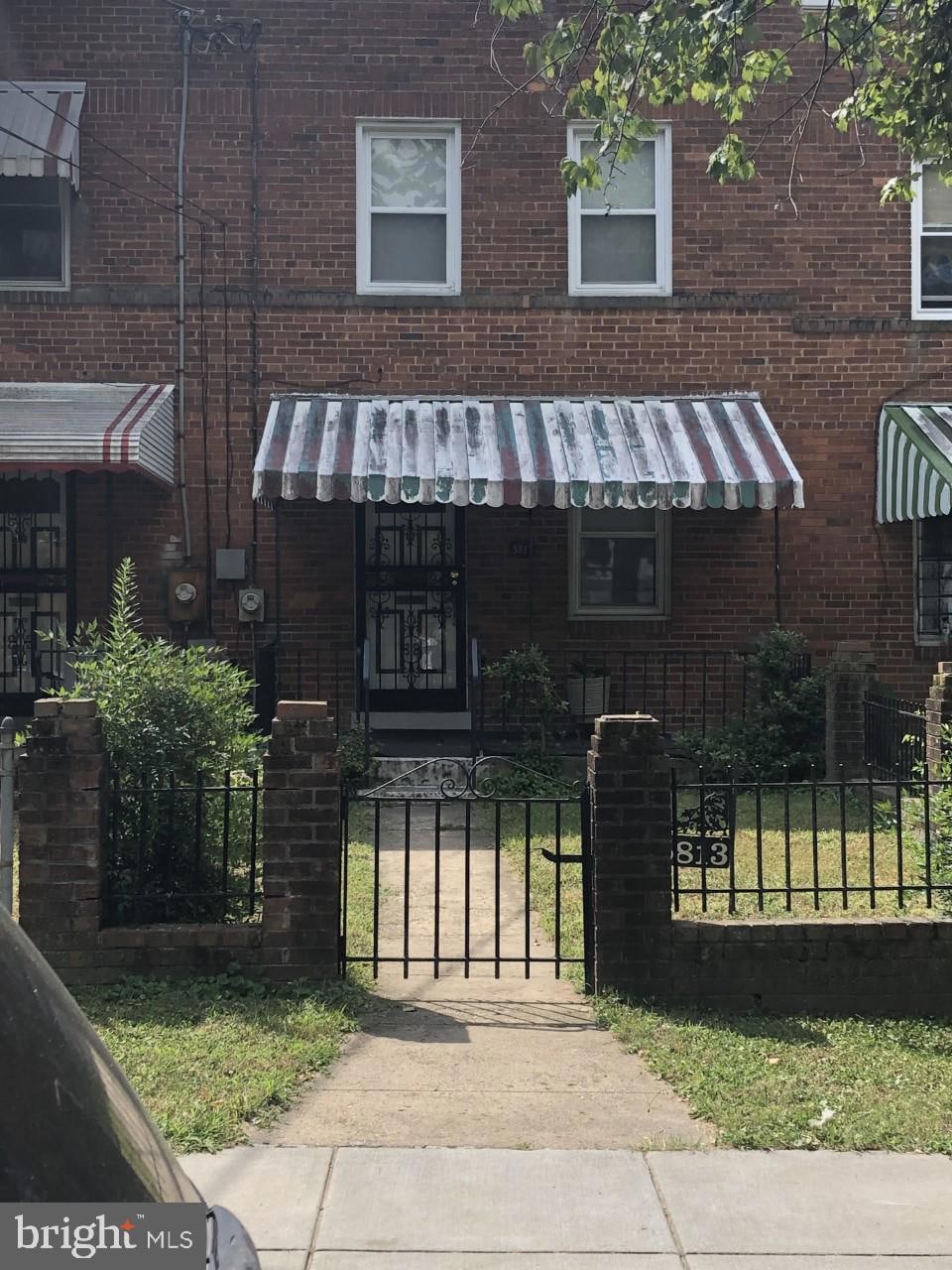 5813 Dix St NE, Washington, DC 20019 - photo 1