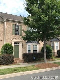 Front of townhome