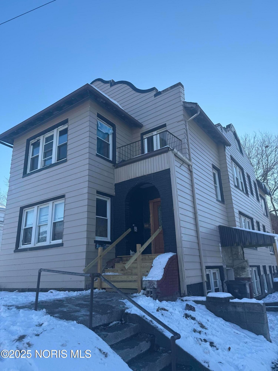 3247 Cherry St, Toledo, OH 43608 - photo 1