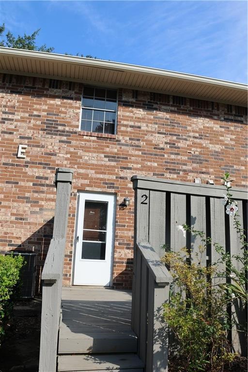 1235 Riverside Dr unit E2, Gainesville, GA 30501 - photo 1