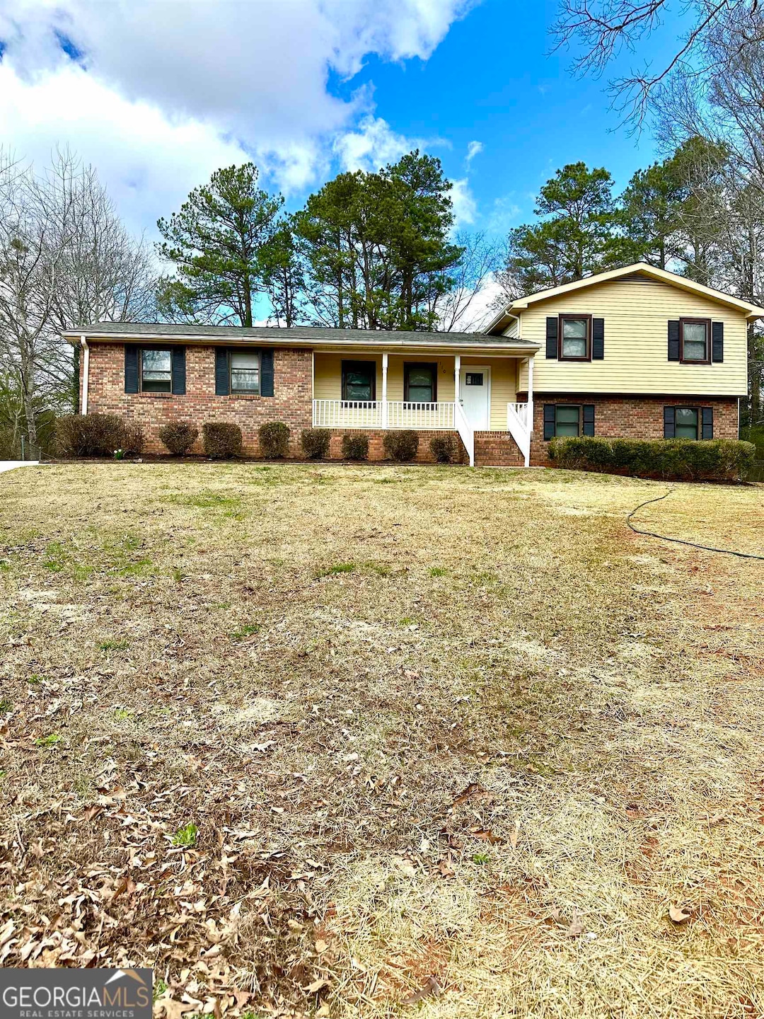 110 Carriage Cir, Stockbridge, GA 30281 - photo 1