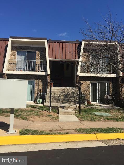 421 E Dartmouth Dr unit 6, Sterling, VA 20164 - photo 1