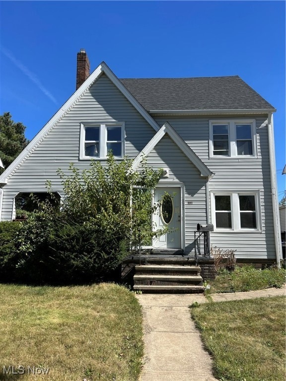 Beautiful curb appeal!