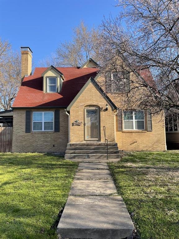 2919 Clark Ave, Parsons, KS 67357 - photo 1