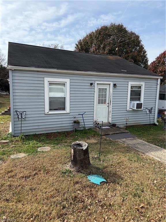 163 Jackson Ave, Lexington, NC 27295 - photo 1