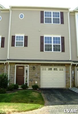 7320 Pioneer Dr, Macungie, PA 18062 - photo 1