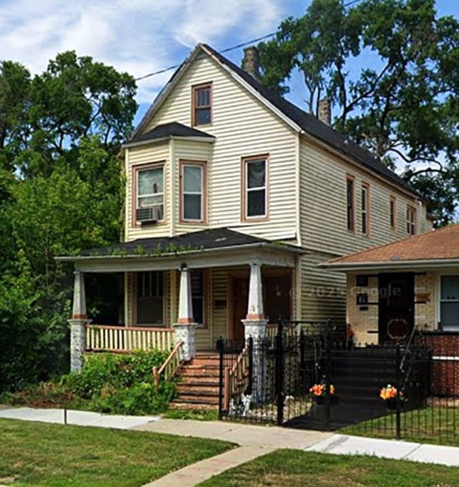 11576 S State St, Chicago, IL 60628 - photo 1