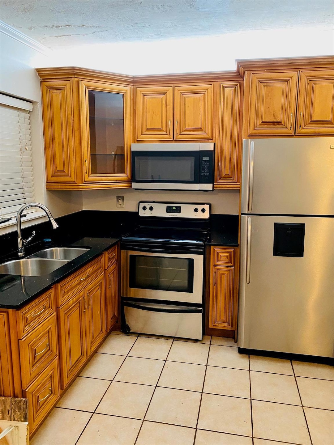 1301 N 12th Ct unit 12A, Hollywood, FL 33019 - photo 1