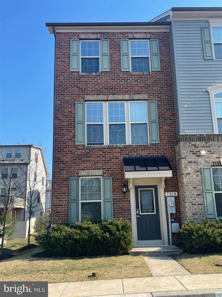 7319 Old Calvary Rd, Hanover, MD 21076 - photo 1