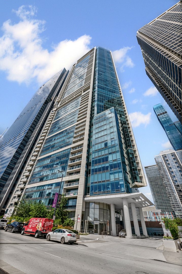 340 On The Park unit 1206, Chicago, IL 60601 - photo 1