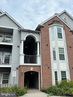 4406 Silverbrook Ln unit J102, Owings Mills, MD 21117 - photo 1