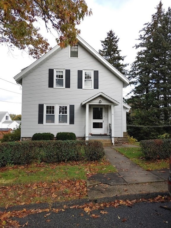 77 Kalmar St, Worcester, MA 01606 - photo 1