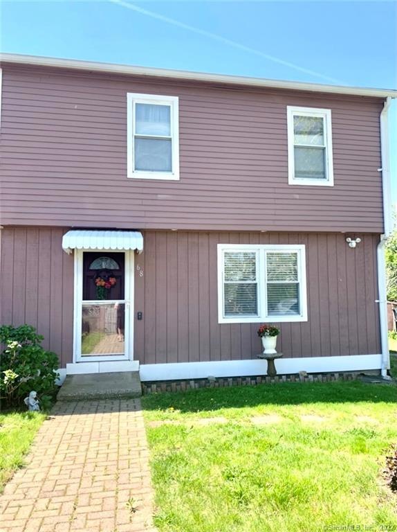 68 Sherman Park Cir, Bridgeport, CT 06608 - photo 1