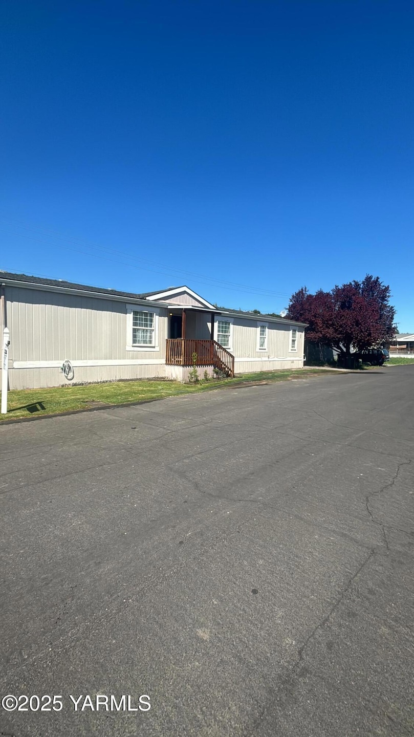 For Sale $105,000 • Co-Listing Agent