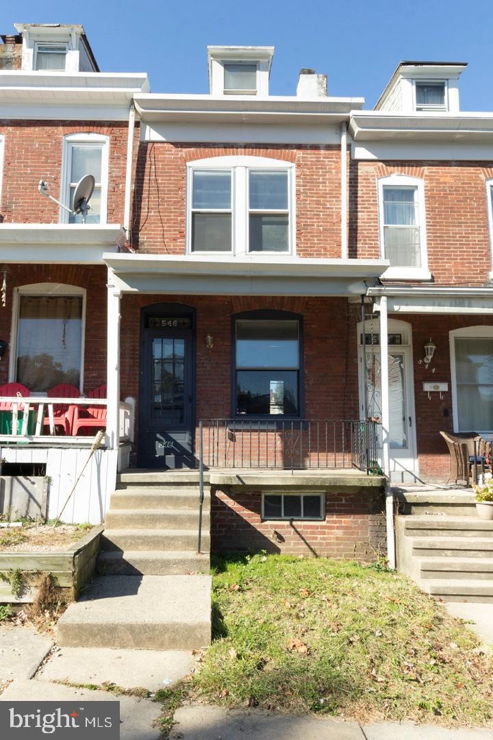 546 S 18 1 2 St, Reading, PA 19606 - photo 1