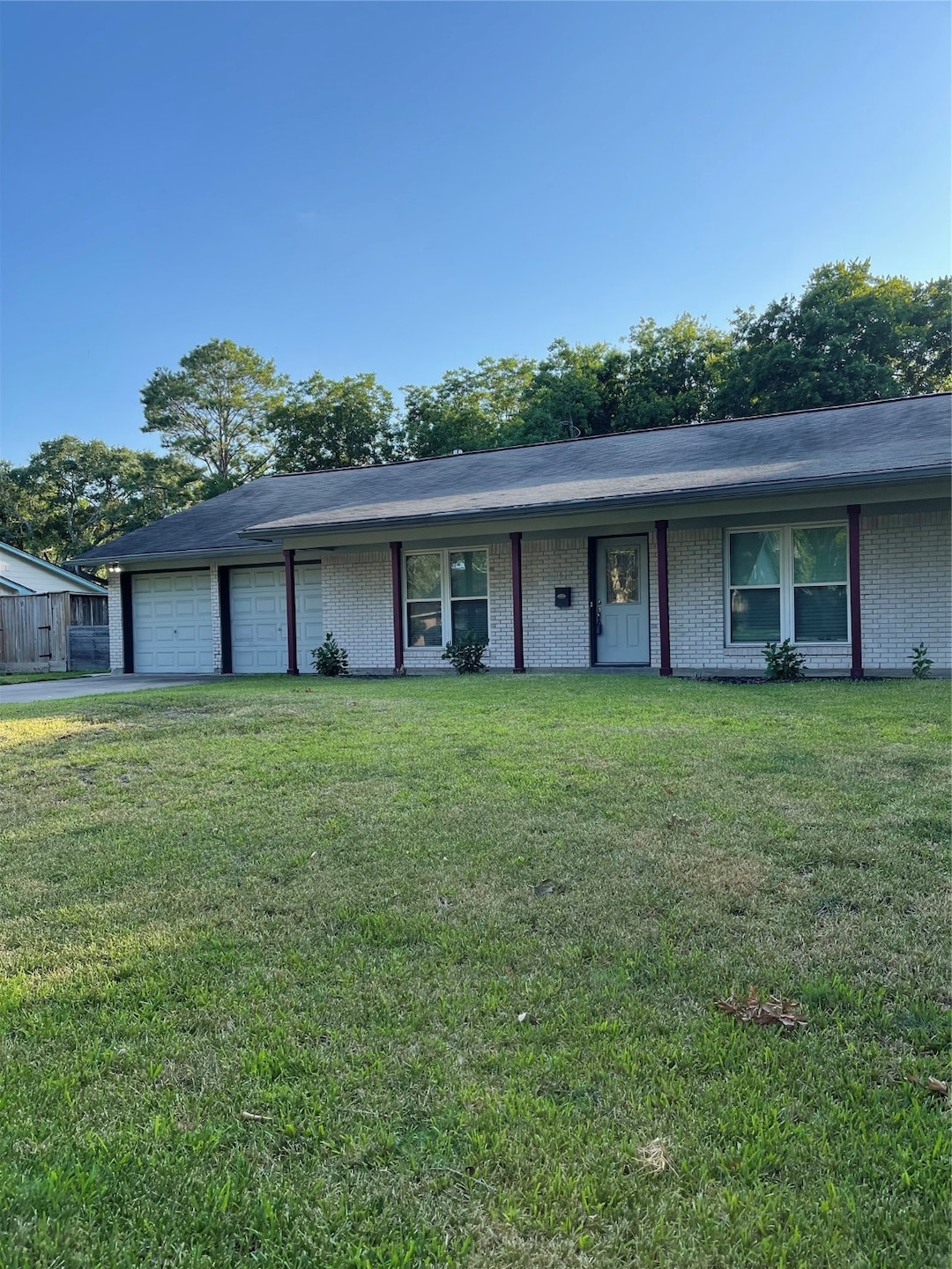 1010 Terrace Dr, Alvin, TX 77511 - photo 1