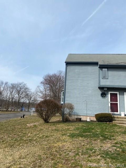 1 Abbott Rd unit 102, Ellington, CT 06029 - photo 1