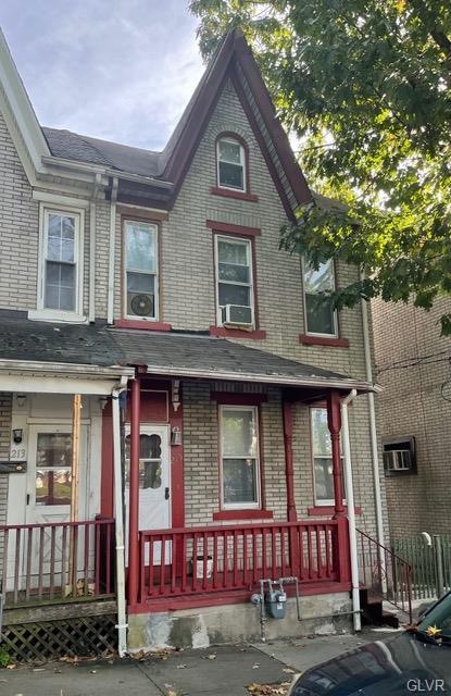 215 W Goepp St, Bethlehem, PA 18018 - photo 1