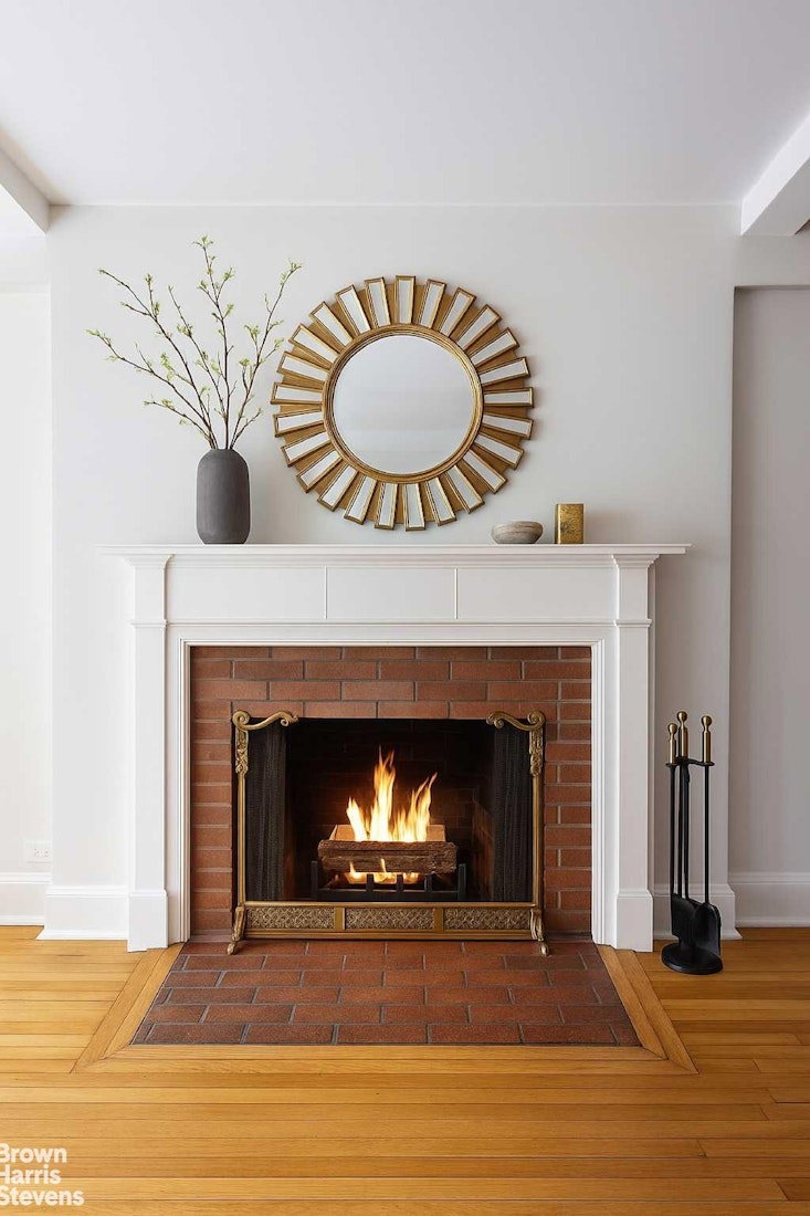 For Sale $735,000 • Co-Listing Agent