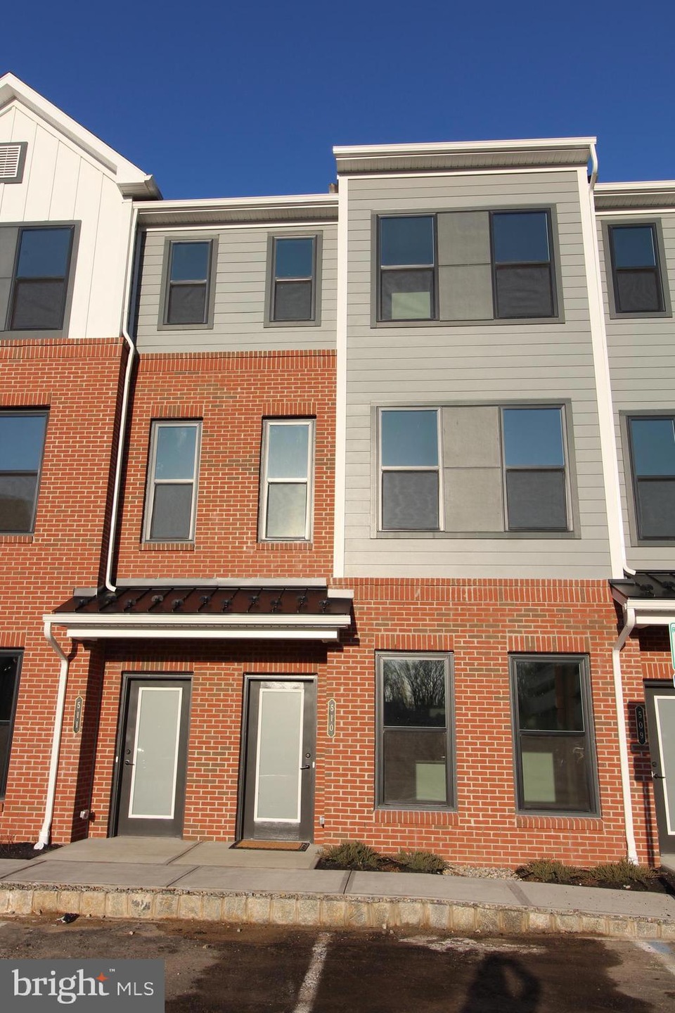 510 Reading Ct, West Windsor Township, NJ 08550 - photo 1