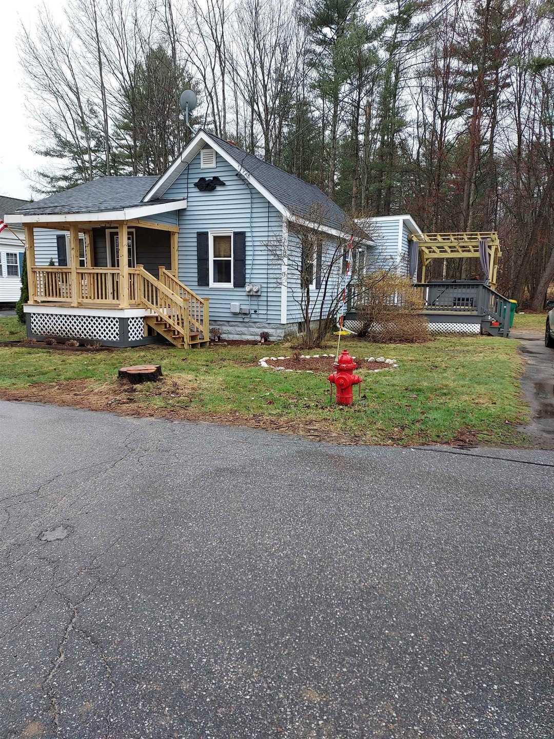 13 State St, Rochester, NH 03867 - photo 1