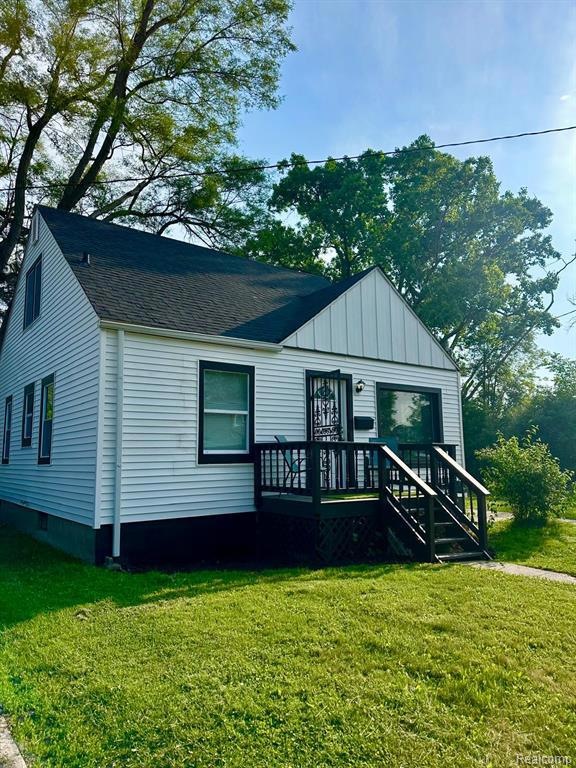 2825 Raskob St, Flint, MI 48504 - photo 1