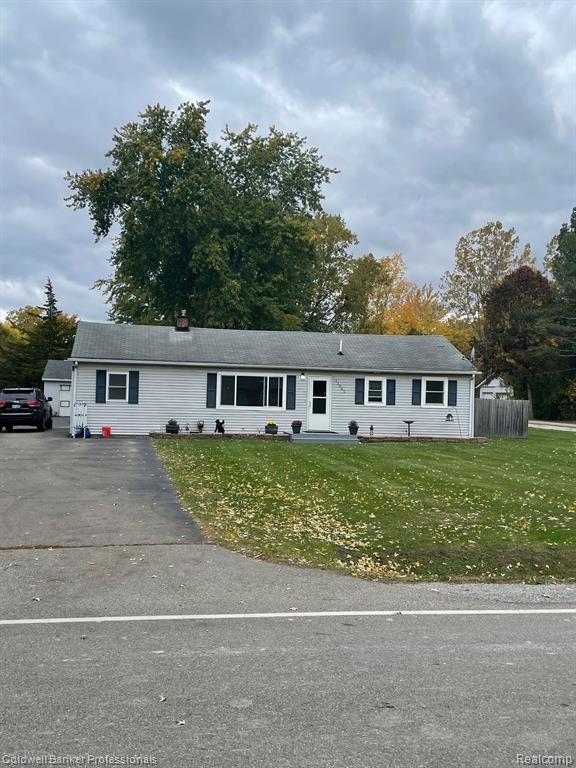 13065 Neff Rd, Clio, MI 48420 - photo 1