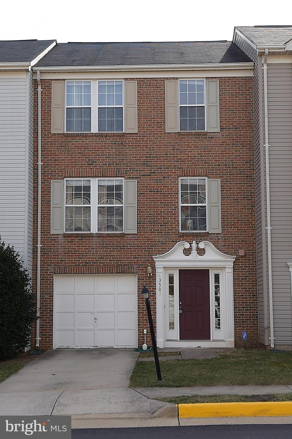 13507 Avonmore Dr, Herndon, VA 20171 - photo 1