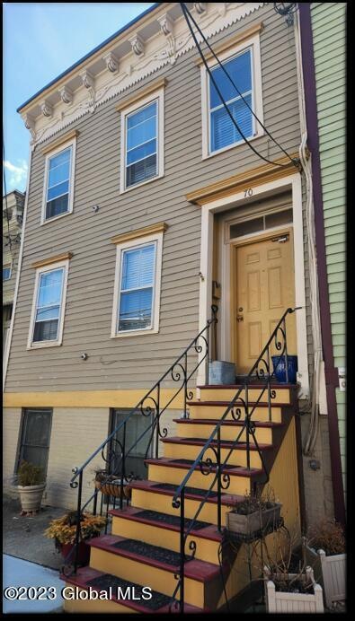 Sold $274,900 • Co-Listing Agent