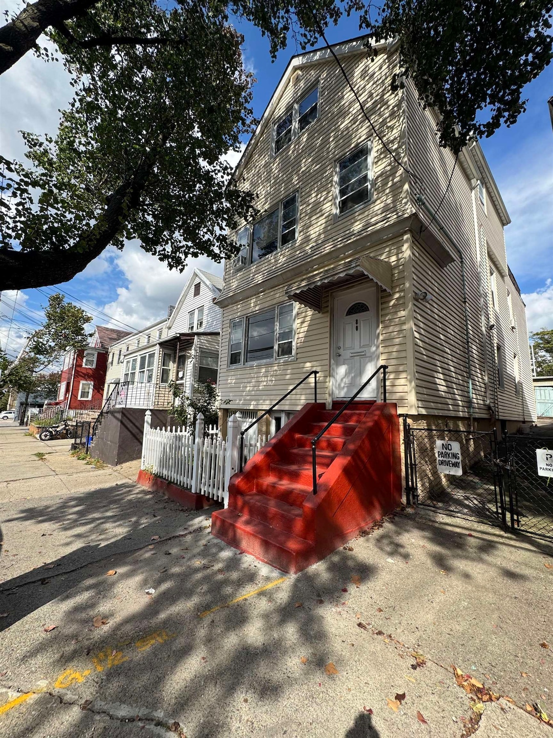 80 Mcadoo Ave, Jersey City, NJ 07305 - photo 1