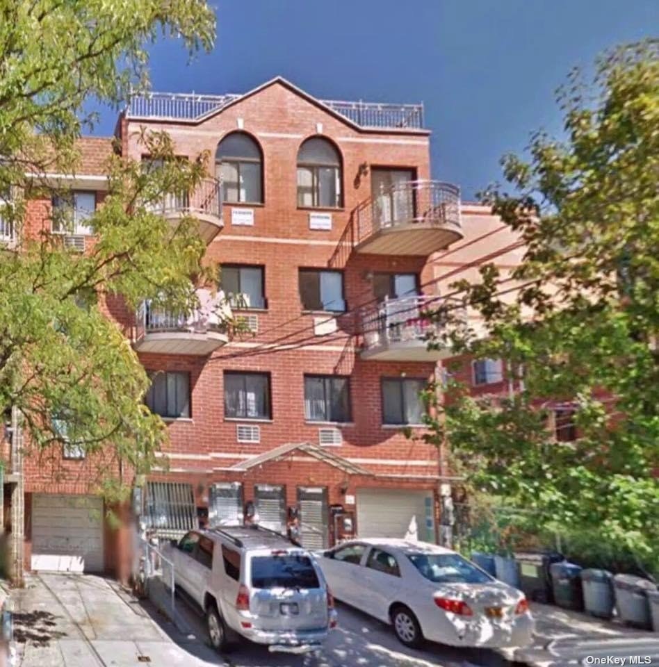 13931 34th Ave unit 3rd fl, Flushing, NY 11354 - photo 1