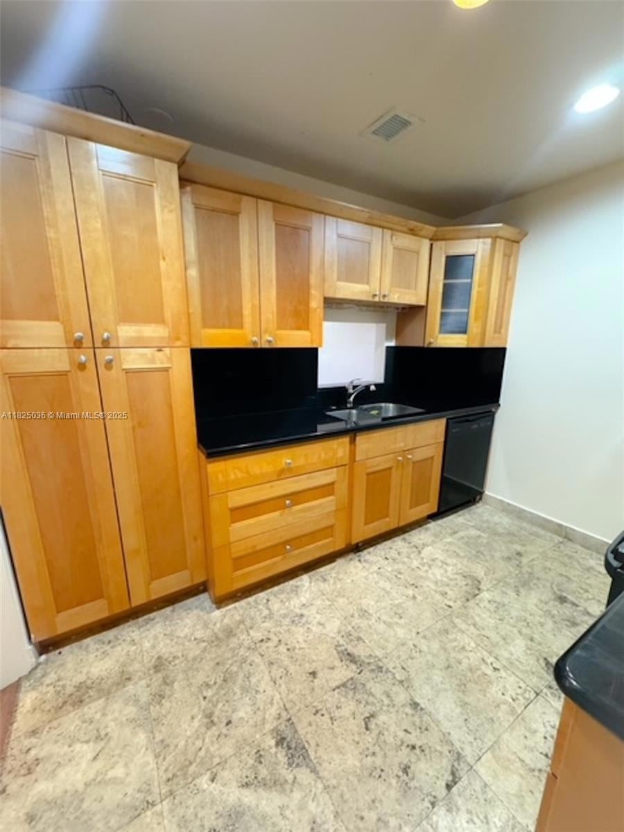 For Rent $1,950/month