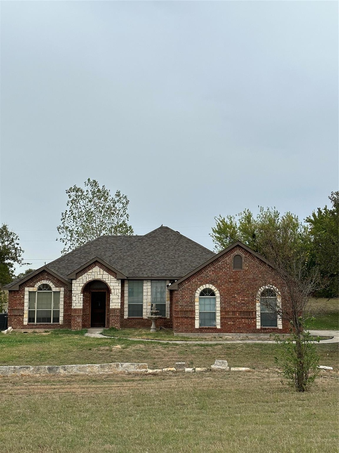 111 Churchill Cir, Weatherford, TX 76085 - photo 1