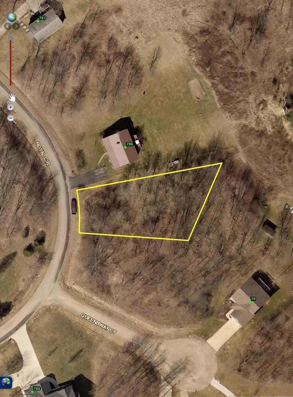 97 Royal Cir, Howard, OH 43028 - photo 1