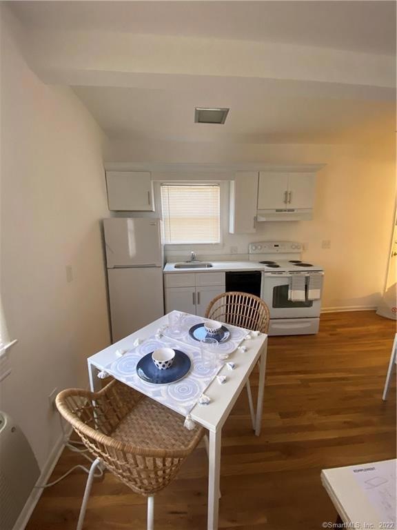 70 Anderson Ln unit 4, Southport, CT 06890 - photo 1