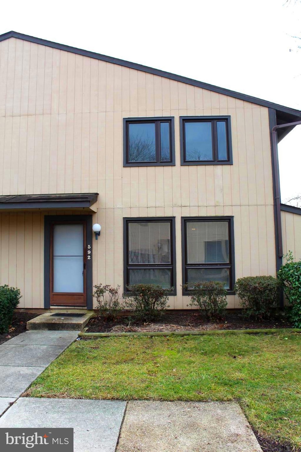 592 West Ct, Glen Burnie, MD 21061 - photo 1