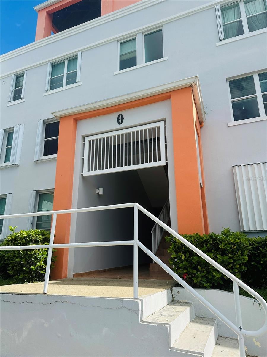 For Rent $1,700/month