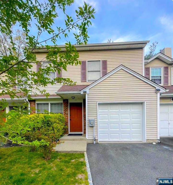 17 Park View Place unit 1X, Fair Lawn, NJ 07410 - photo 1
