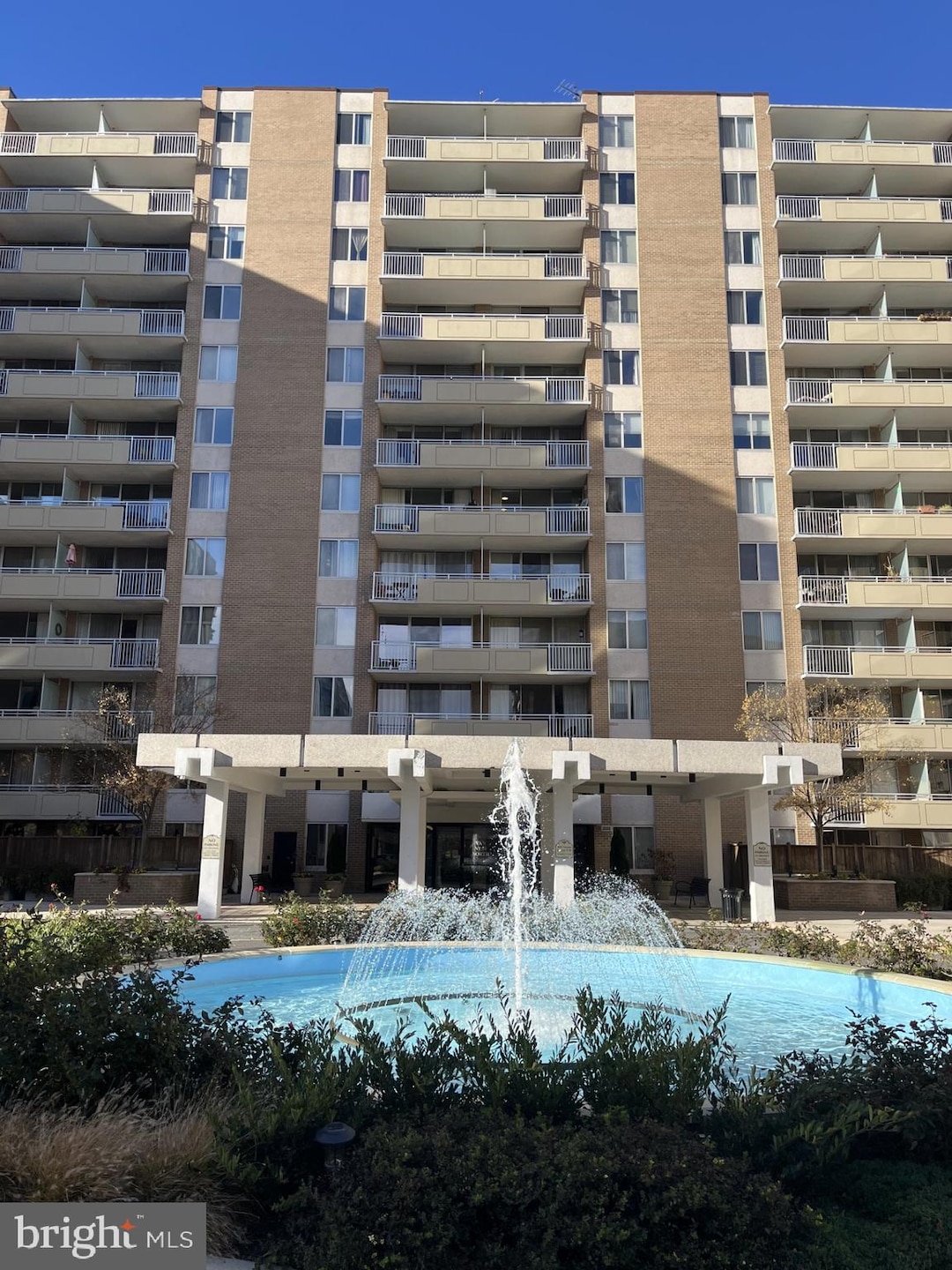 Van Ness North unit 1629, Washington, DC 20008 - photo 1