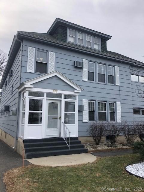 777 Farmington Ave unit 3, West Hartford, CT 06119 - photo 1