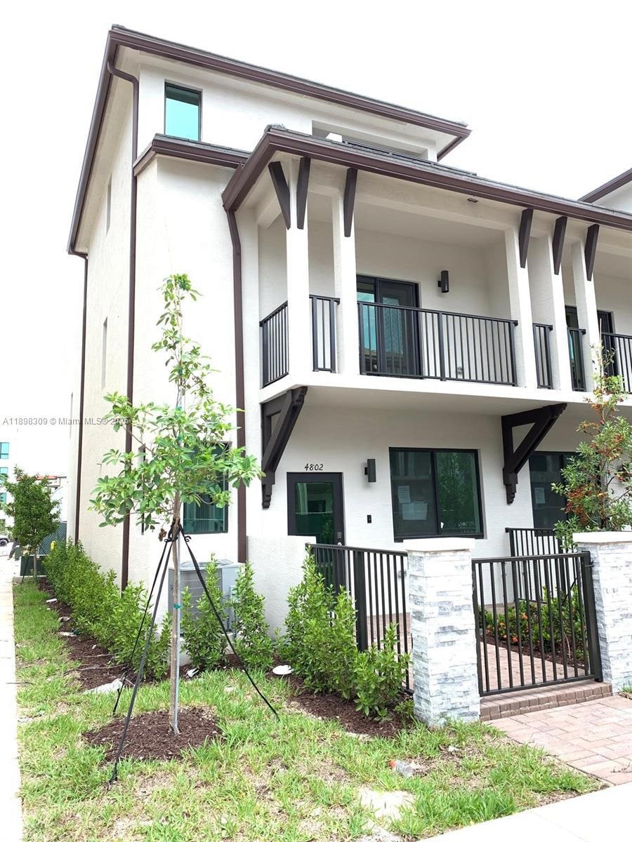 For Rent $4,600/month • Co-Listing Agent