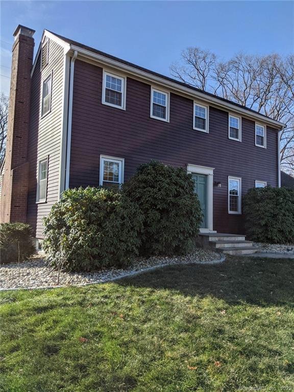 186 Roslyn Dr, New Britain, CT 06052 - photo 1