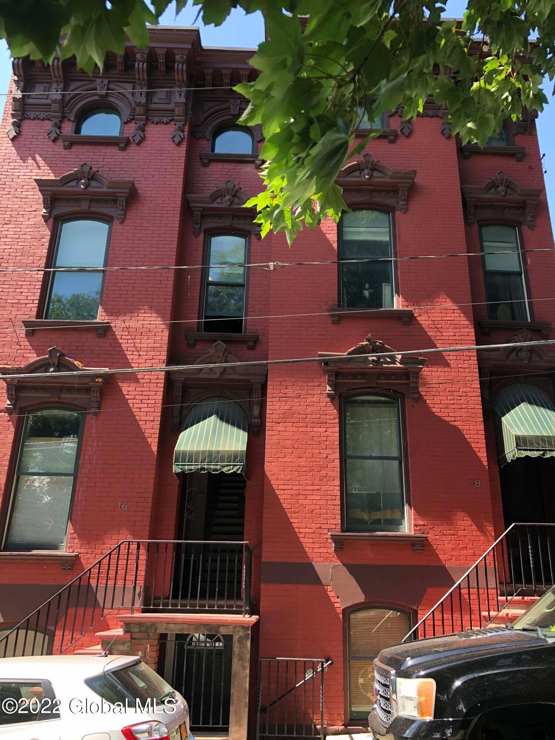 16 Ten Broeck Place, Albany, NY 12210 - photo 1