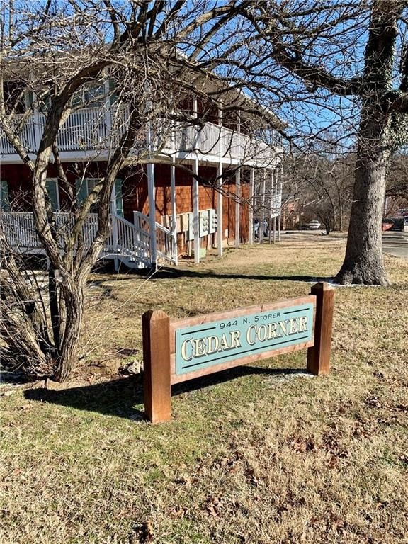 944 N Storer Ave unit 3, Fayetteville, AR 72701 - photo 1